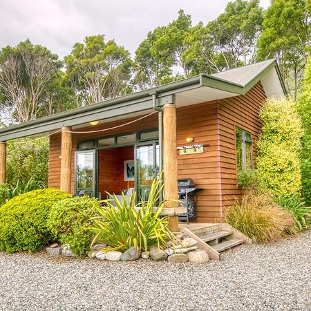Paparoa Beach Hideaway With Hot Tub Barrytown Extérieur photo